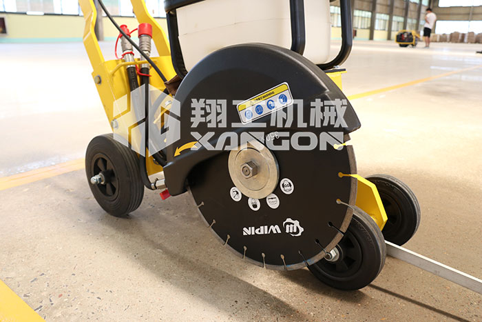 液(ye)壓圓盤切割(gē)鋸 液壓圓盤(pan)切割鋸