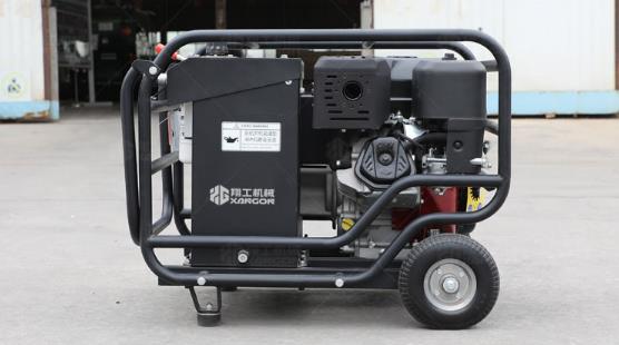 液(yè)壓動力站